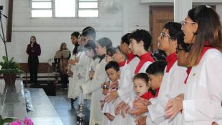 Coroinhas-cerimoniarios-perpetua