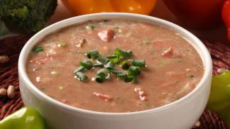 caldo-de-feijao-com-calabresa